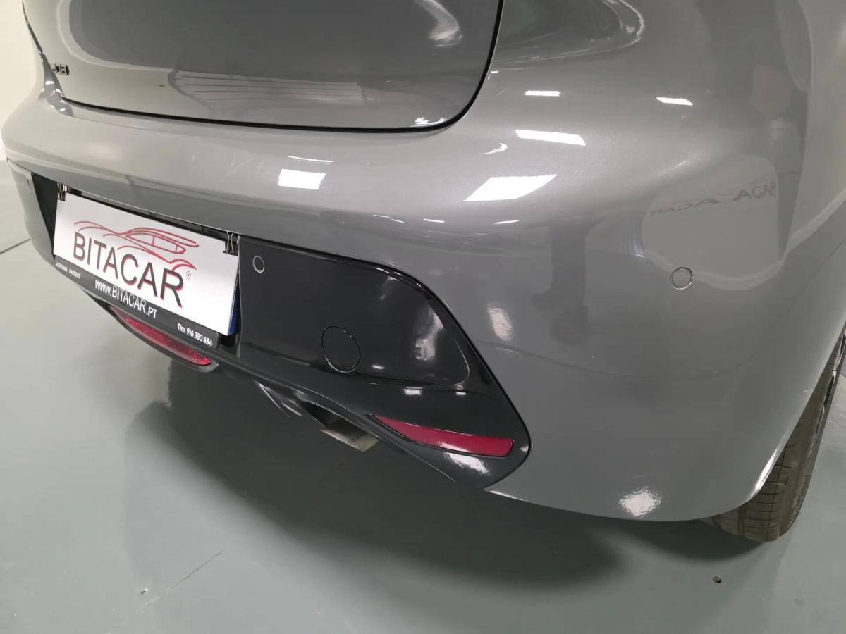 peugeot-208-2024-gasolina-1199cc