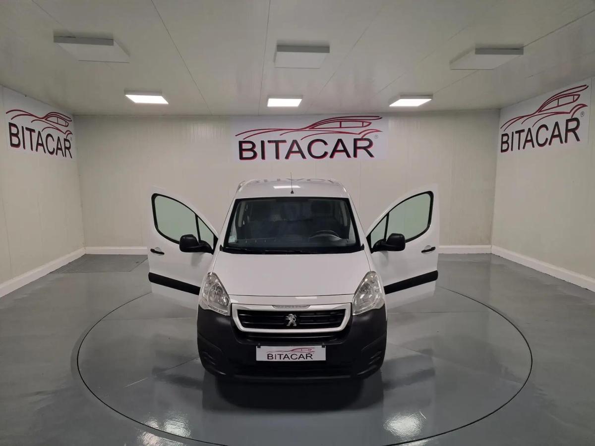 peugeot-partner-2017-diesel-1560cc