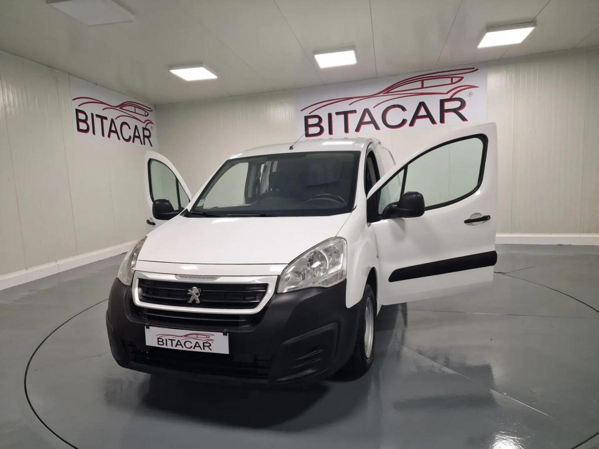 peugeot-partner-2017-diesel-1560cc