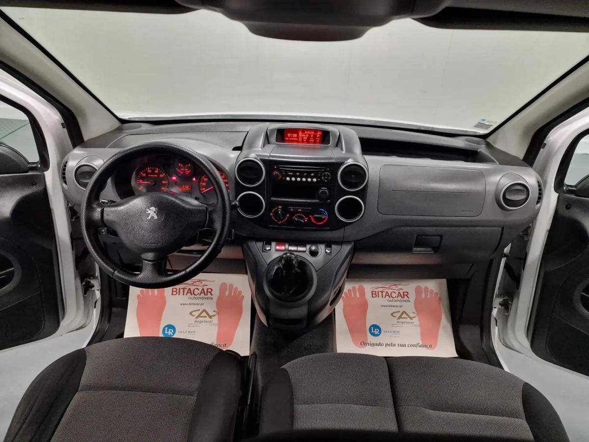 peugeot-partner-2017-diesel-1560cc