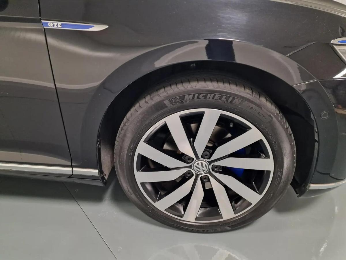 volkswagen-passat-variant-2017-hibrido-a-gasolina-1395cc