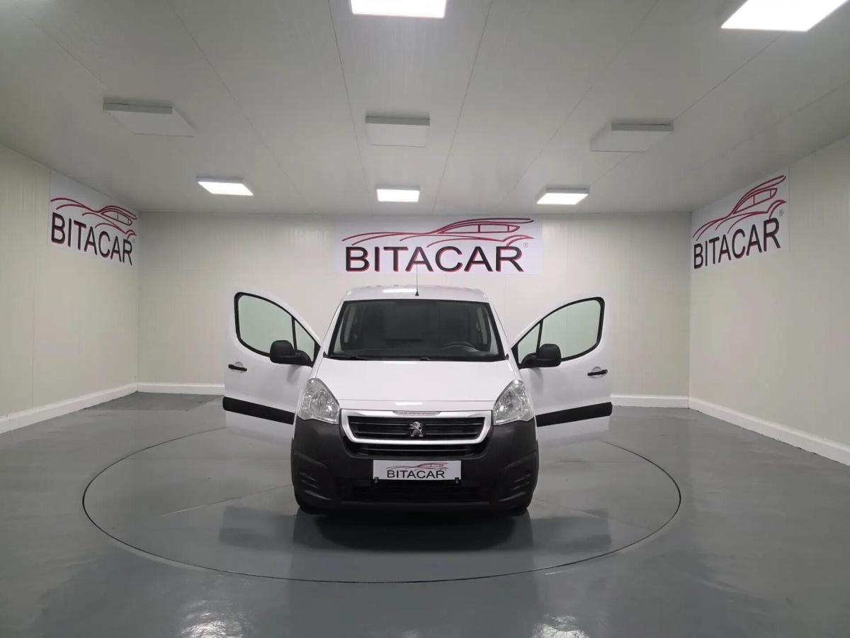 peugeot-partner-2018-diesel-1560cc