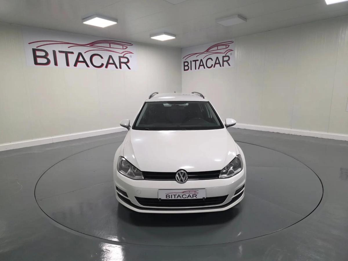 volkswagen-golf-variant-2013-diesel-1598cc