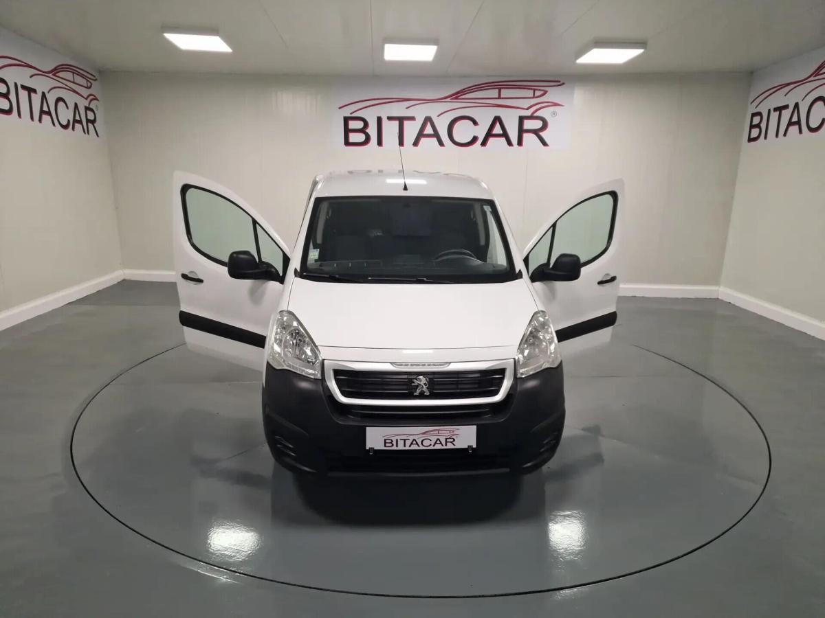 peugeot-partner-2017-diesel-1560cc