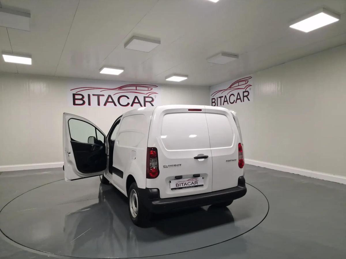 peugeot-partner-2017-diesel-1560cc