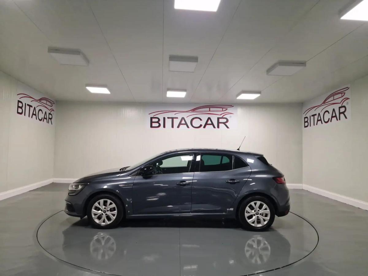 renault-megane-2019-diesel-1461cc