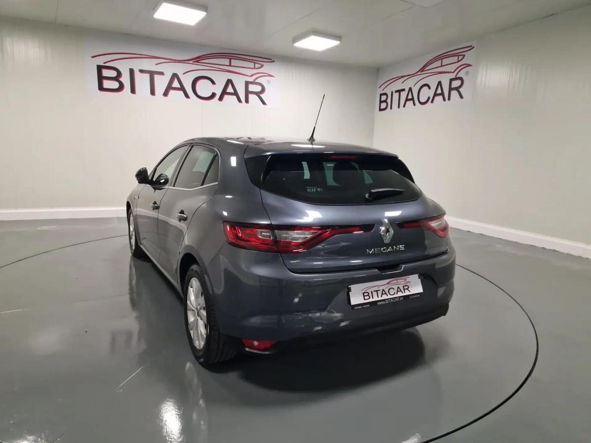 renault-megane-2019-diesel-1461cc