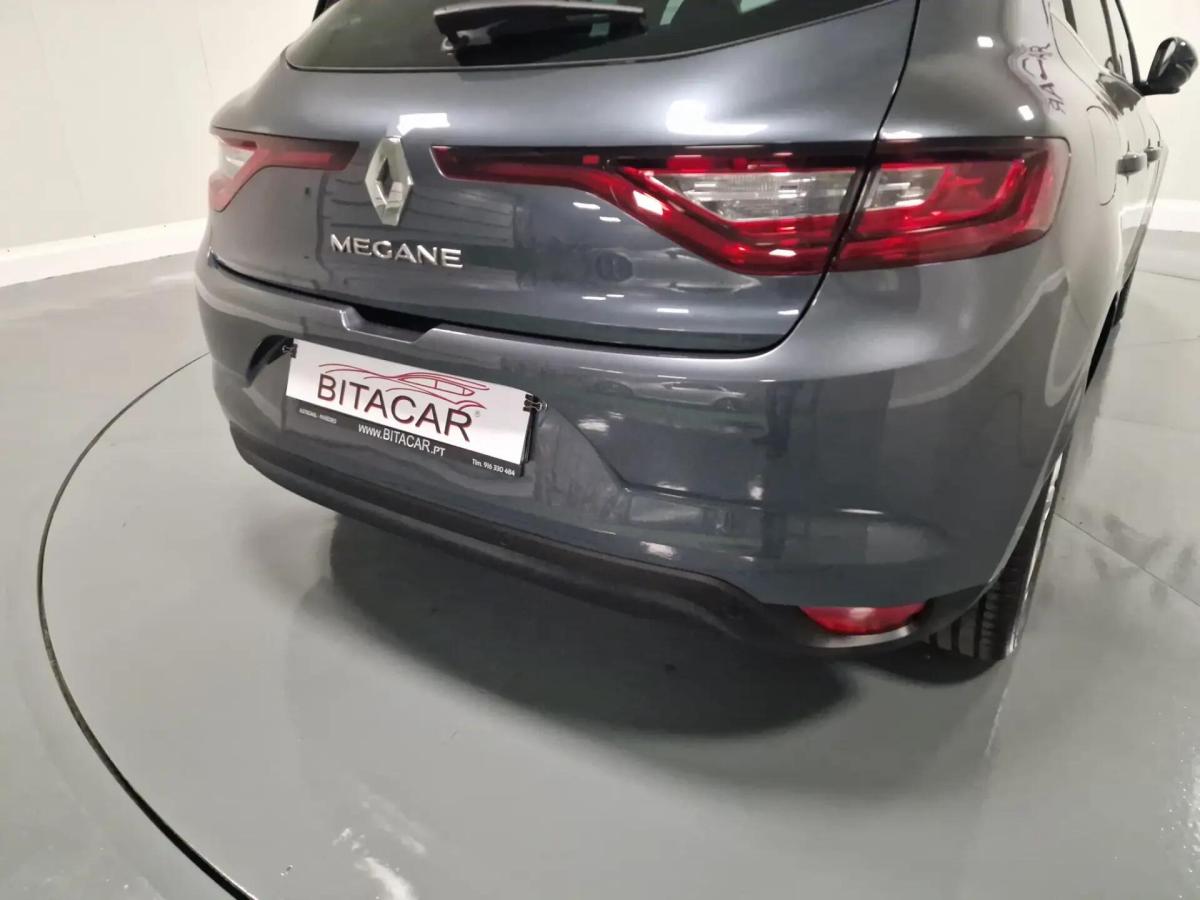 renault-megane-2019-diesel-1461cc