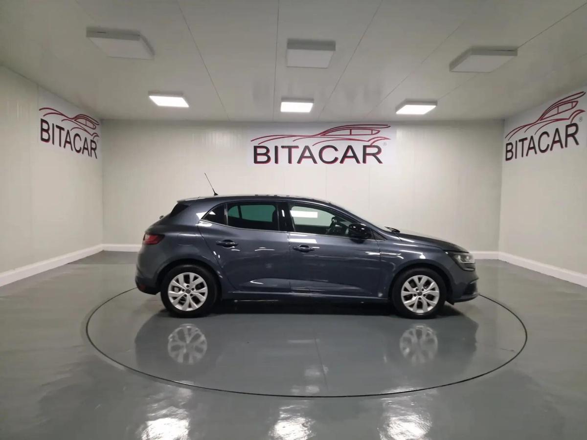 renault-megane-2019-diesel-1461cc