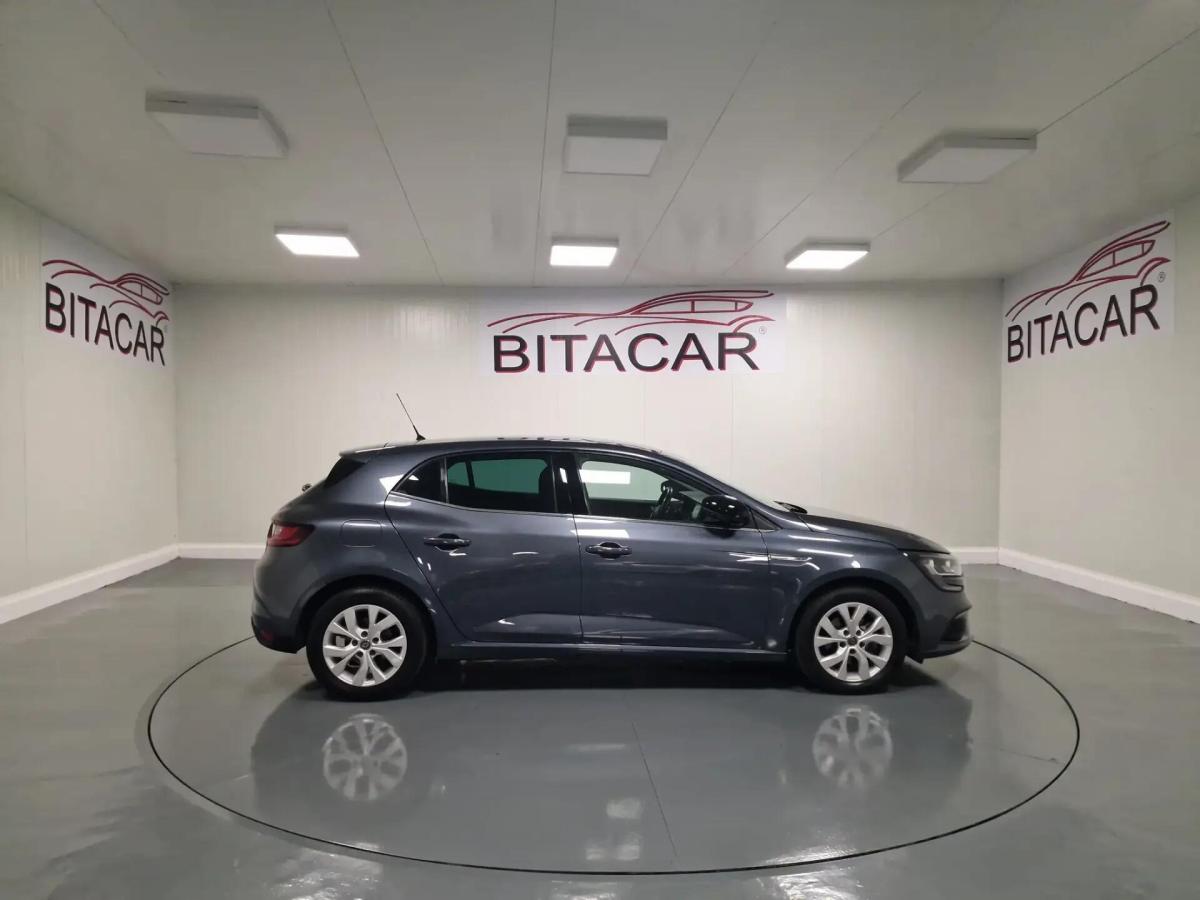 renault-megane-2019-diesel-1461cc