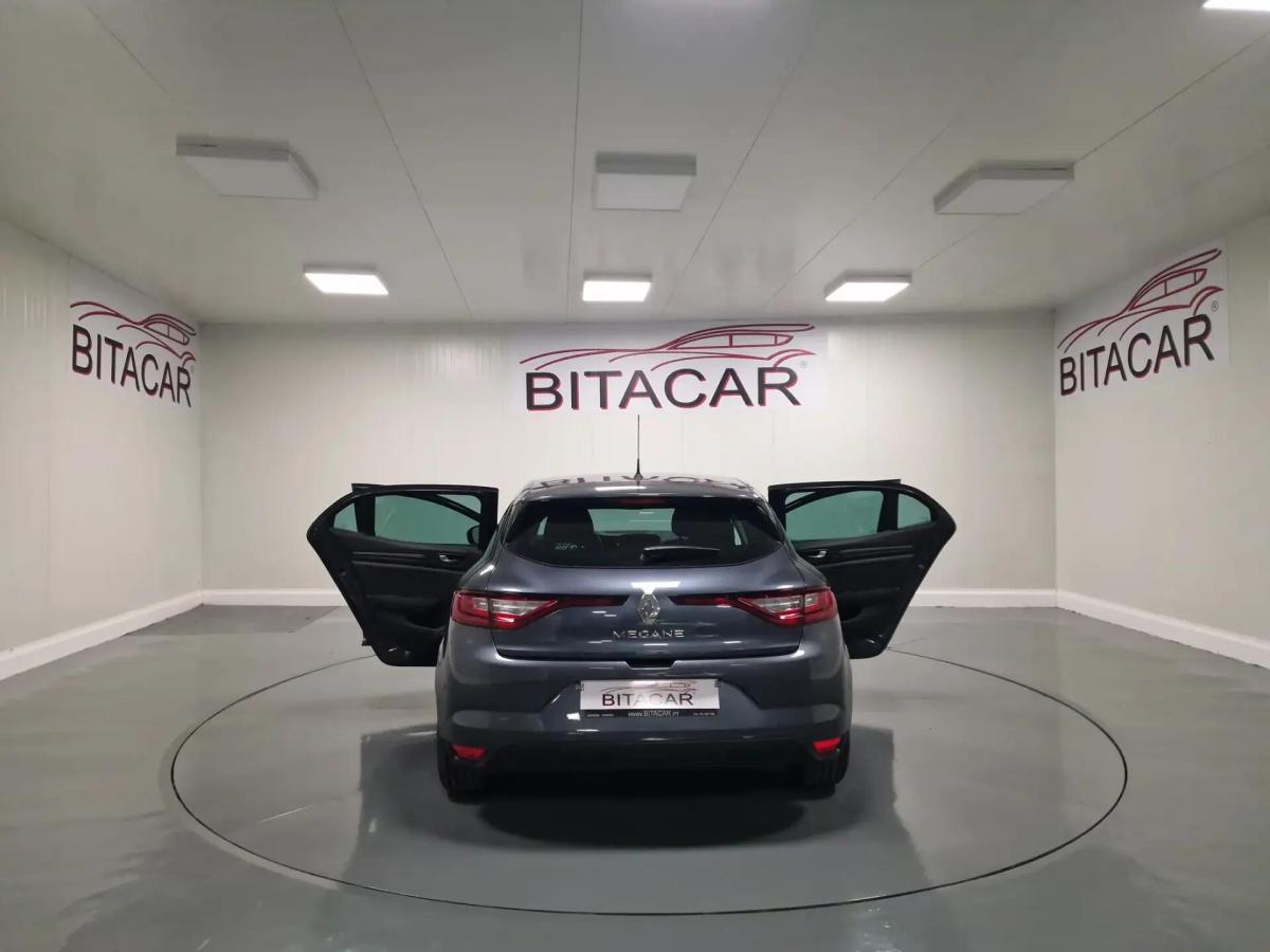renault-megane-2019-diesel-1461cc