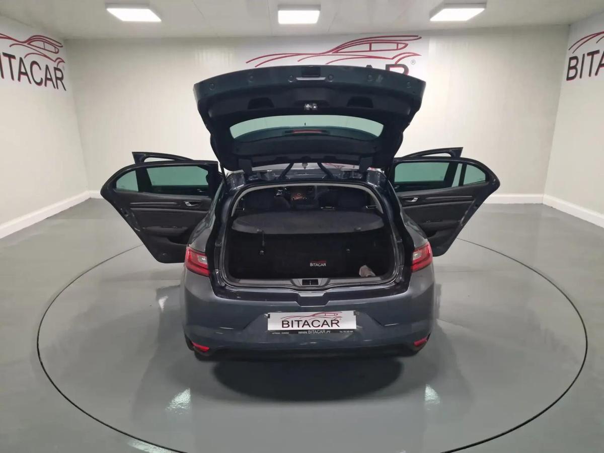 renault-megane-2019-diesel-1461cc