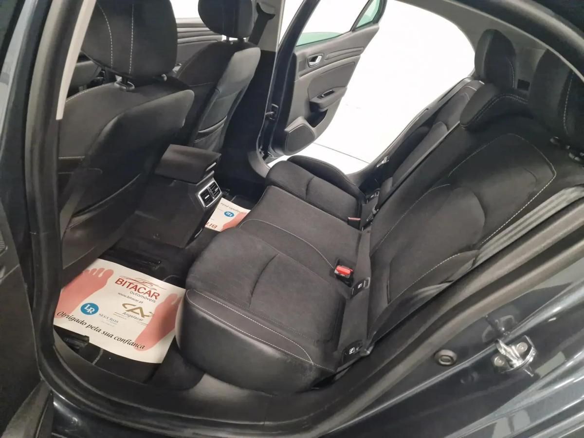 renault-megane-2019-diesel-1461cc