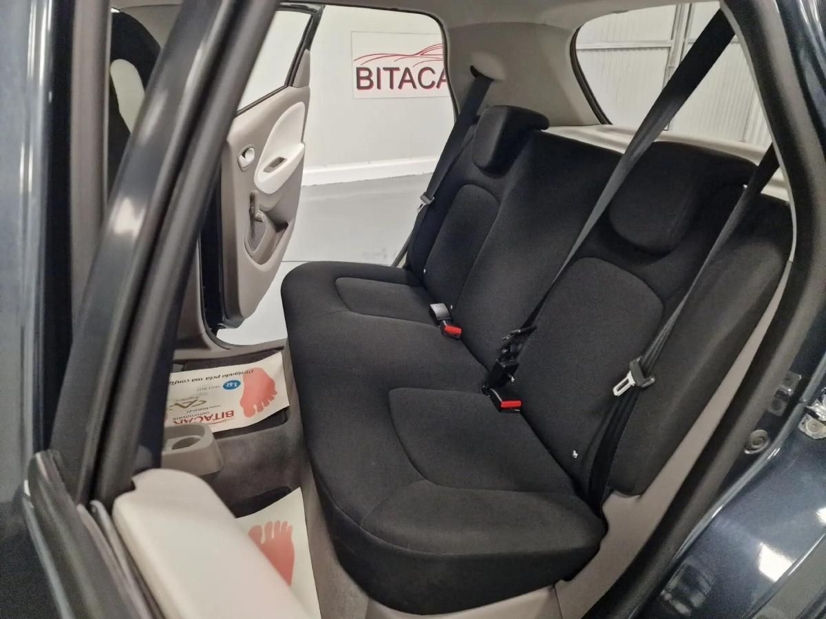 renault-zoe-2019-eletrico-0cc