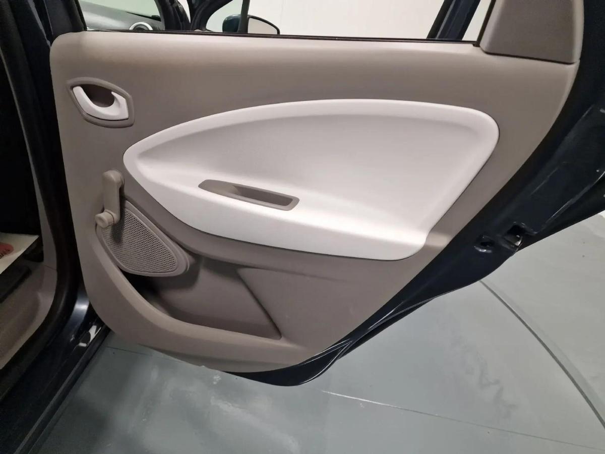 renault-zoe-2019-eletrico-0cc