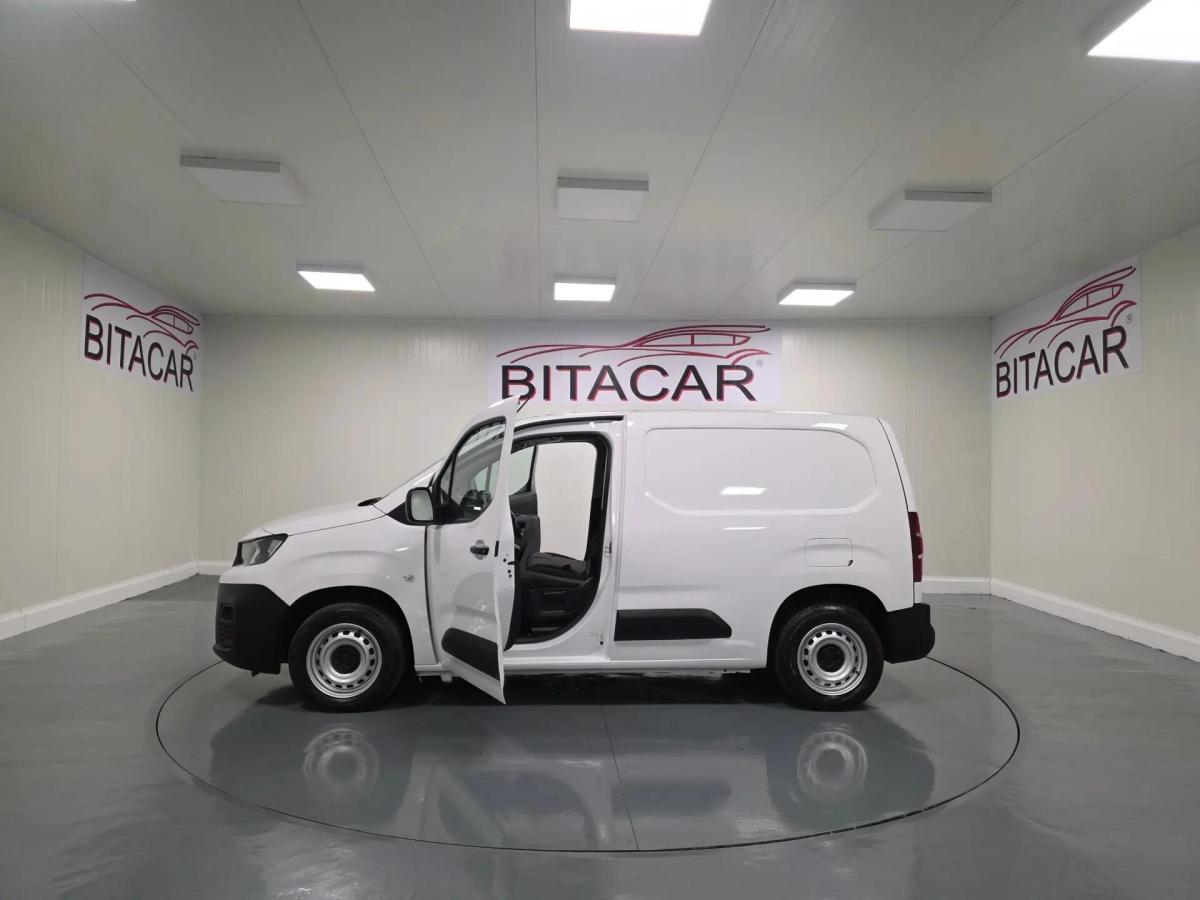 peugeot-partner-2019-diesel-1560cc