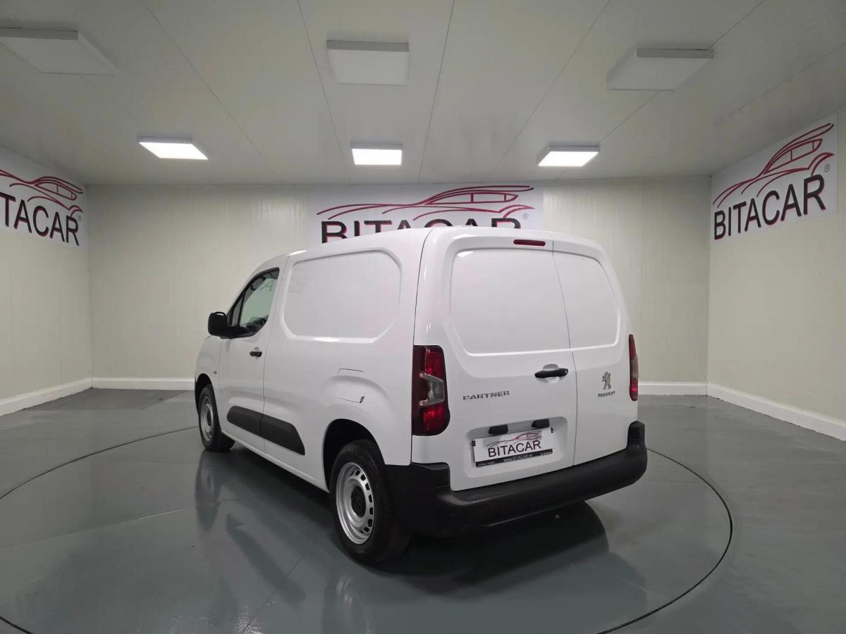 peugeot-partner-2019-diesel-1560cc