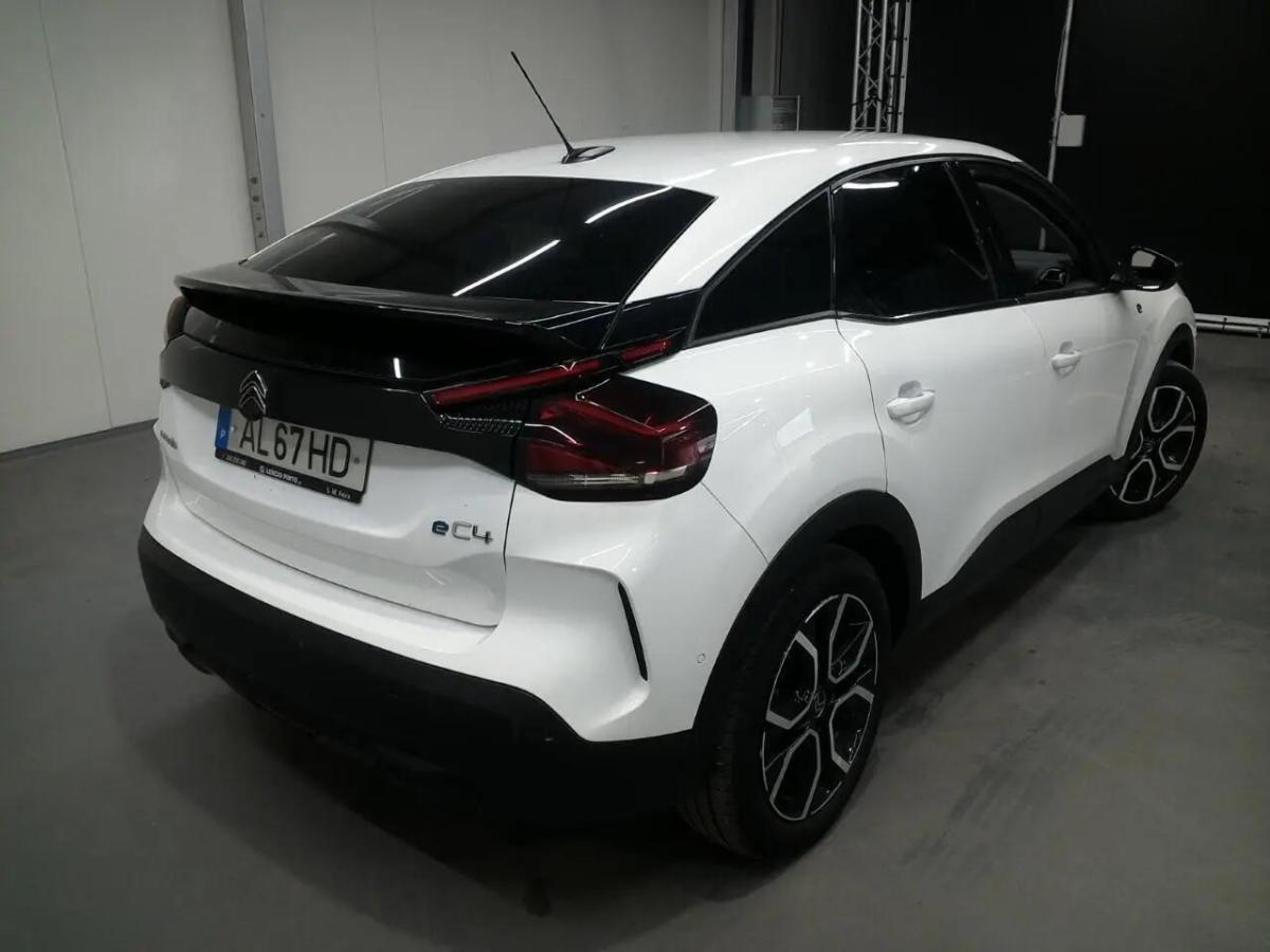 citroen-e-c4-2021-eletrico-0cc