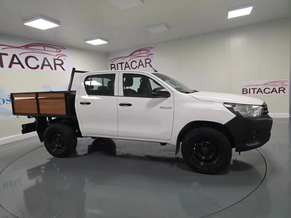 toyota-hilux-2018-diesel-2393cc