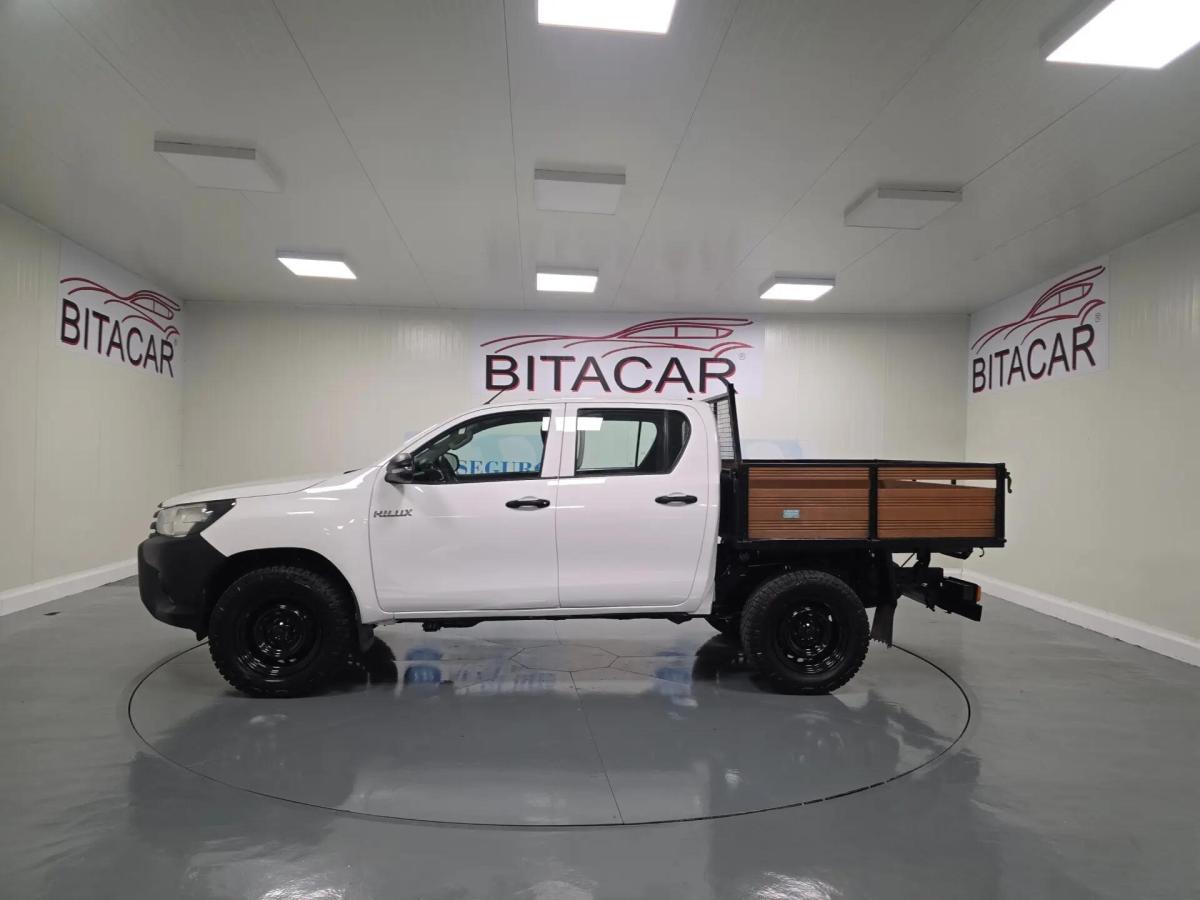 toyota-hilux-2018-diesel-2393cc