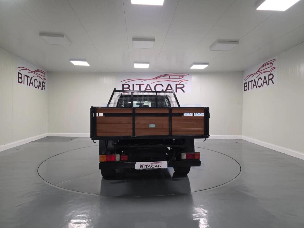 toyota-hilux-2018-diesel-2393cc