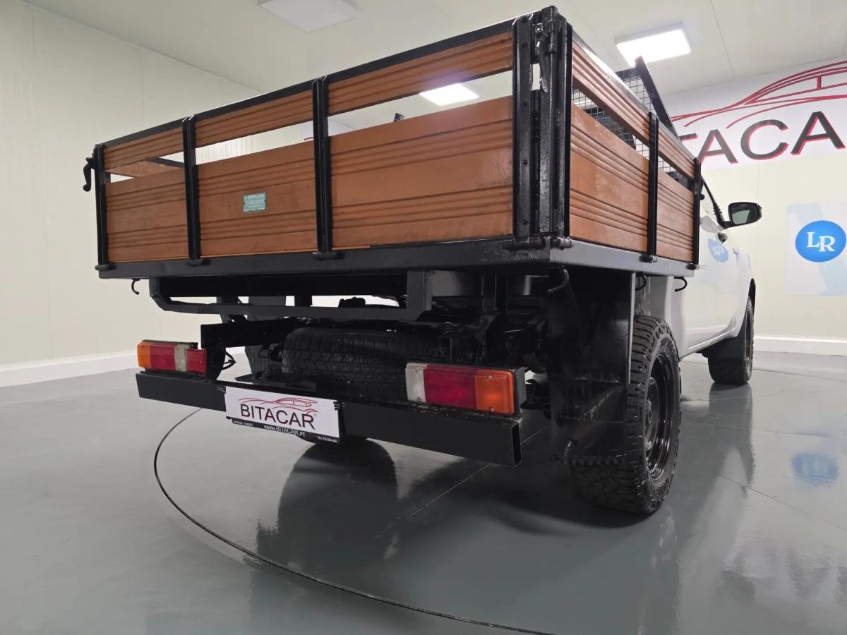toyota-hilux-2018-diesel-2393cc