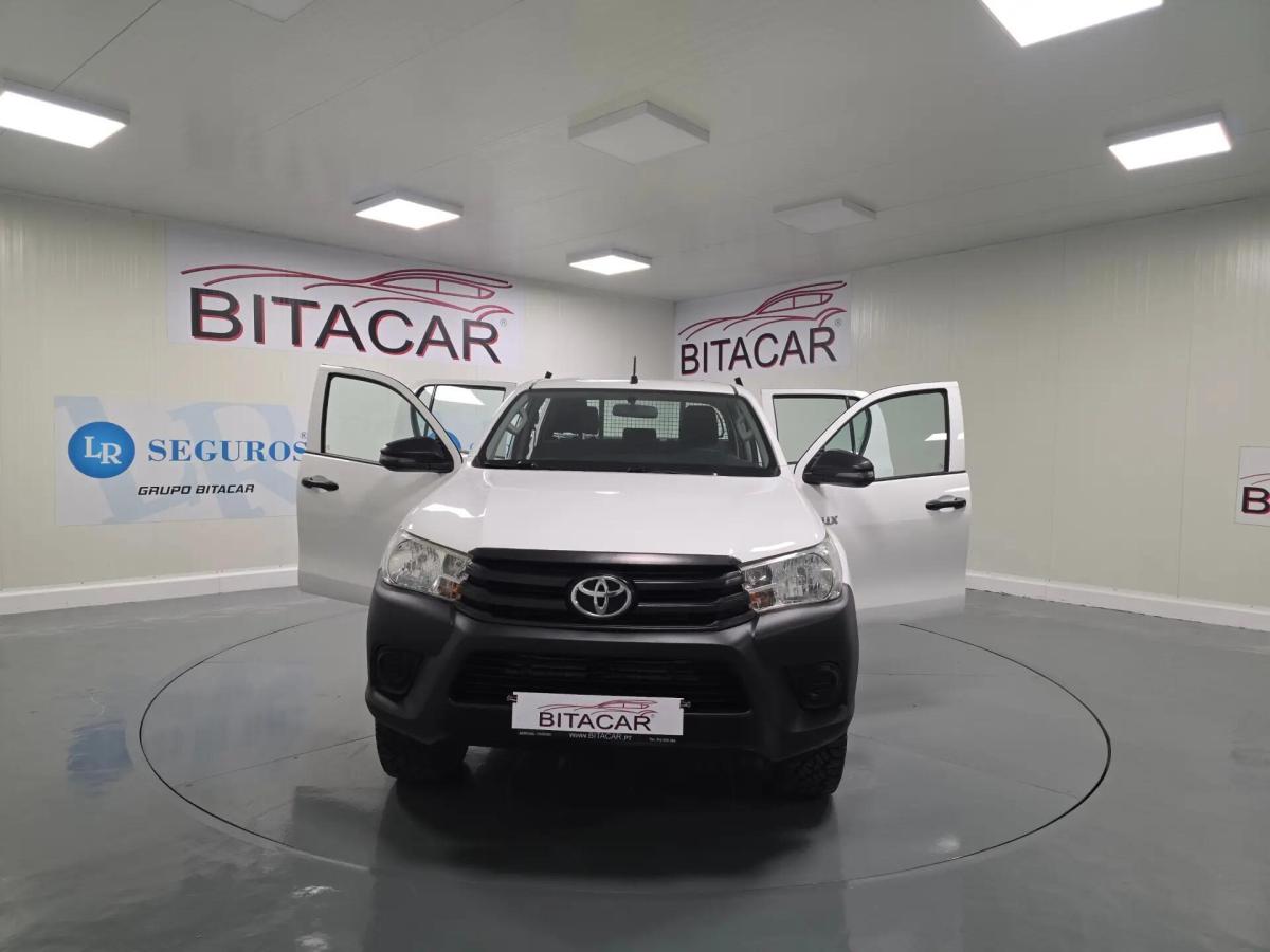 toyota-hilux-2018-diesel-2393cc