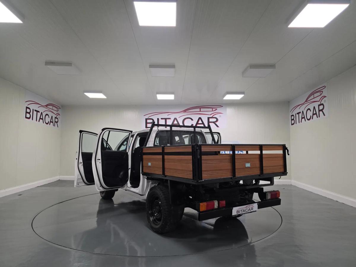 toyota-hilux-2018-diesel-2393cc