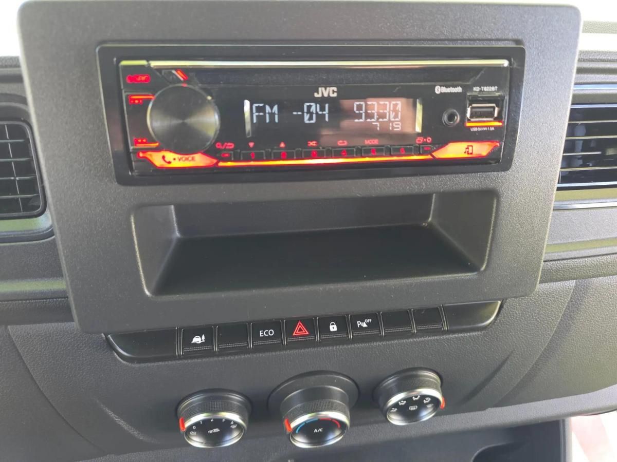 renault-master-2024-diesel-2299cc