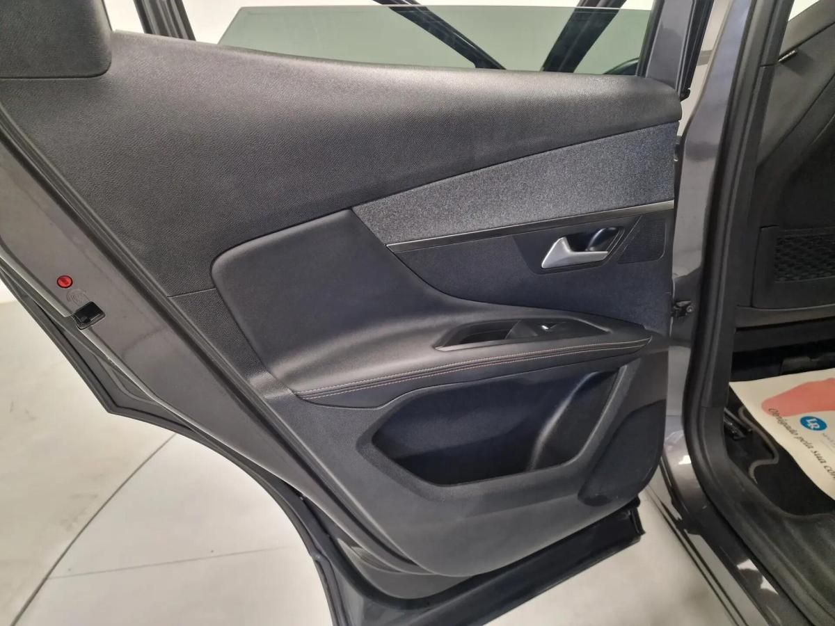 peugeot-3008-2018-diesel-1499cc