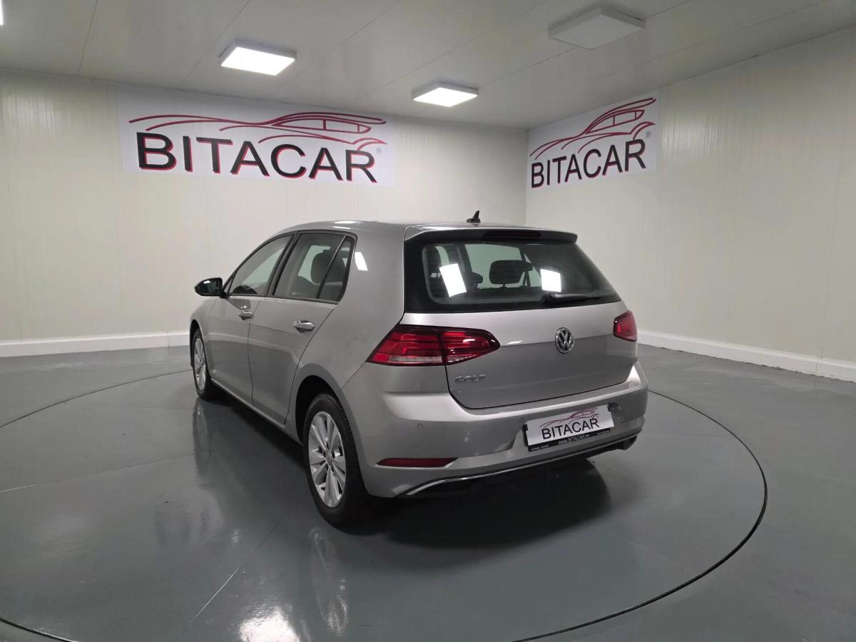 volkswagen-golf-2018-diesel-1600cc