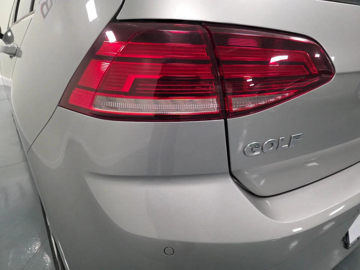 volkswagen-golf-2018-diesel-1600cc