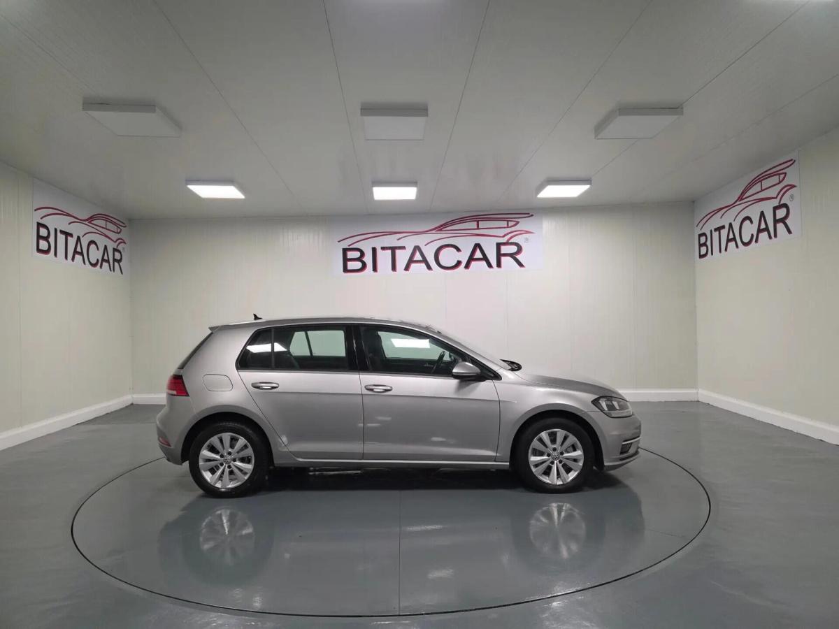 volkswagen-golf-2018-diesel-1600cc