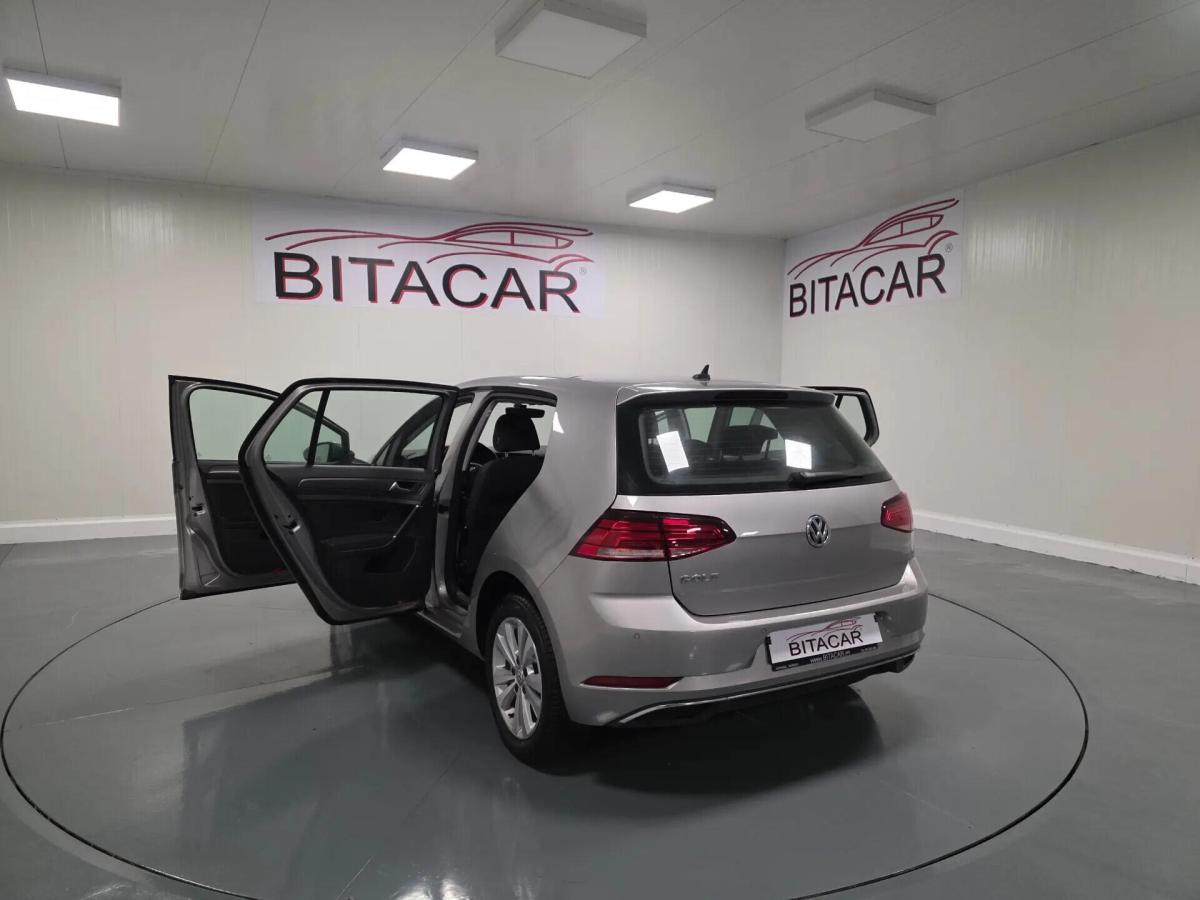 volkswagen-golf-2018-diesel-1600cc