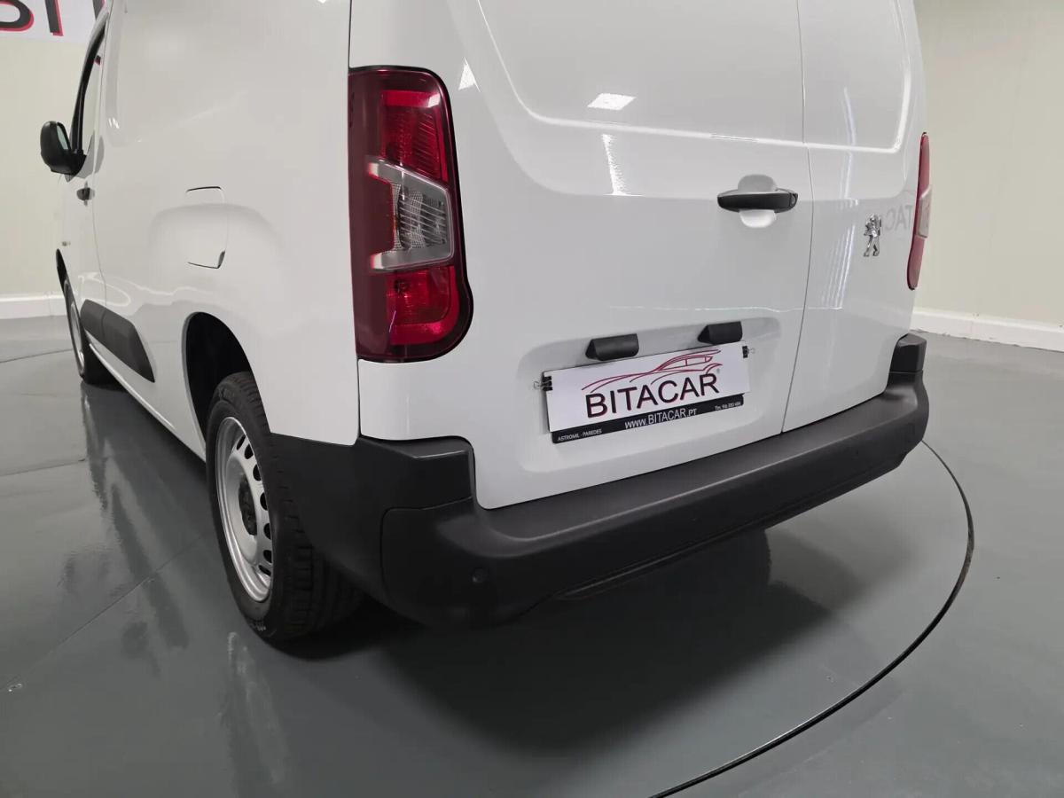 peugeot-partner-2020-diesel-1499cc