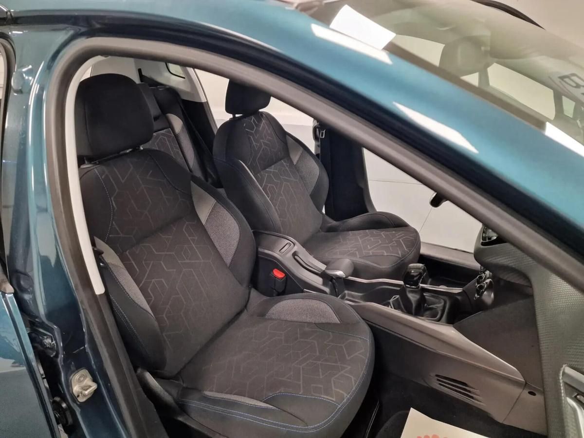 peugeot-2008-2018-gasolina-1199cc
