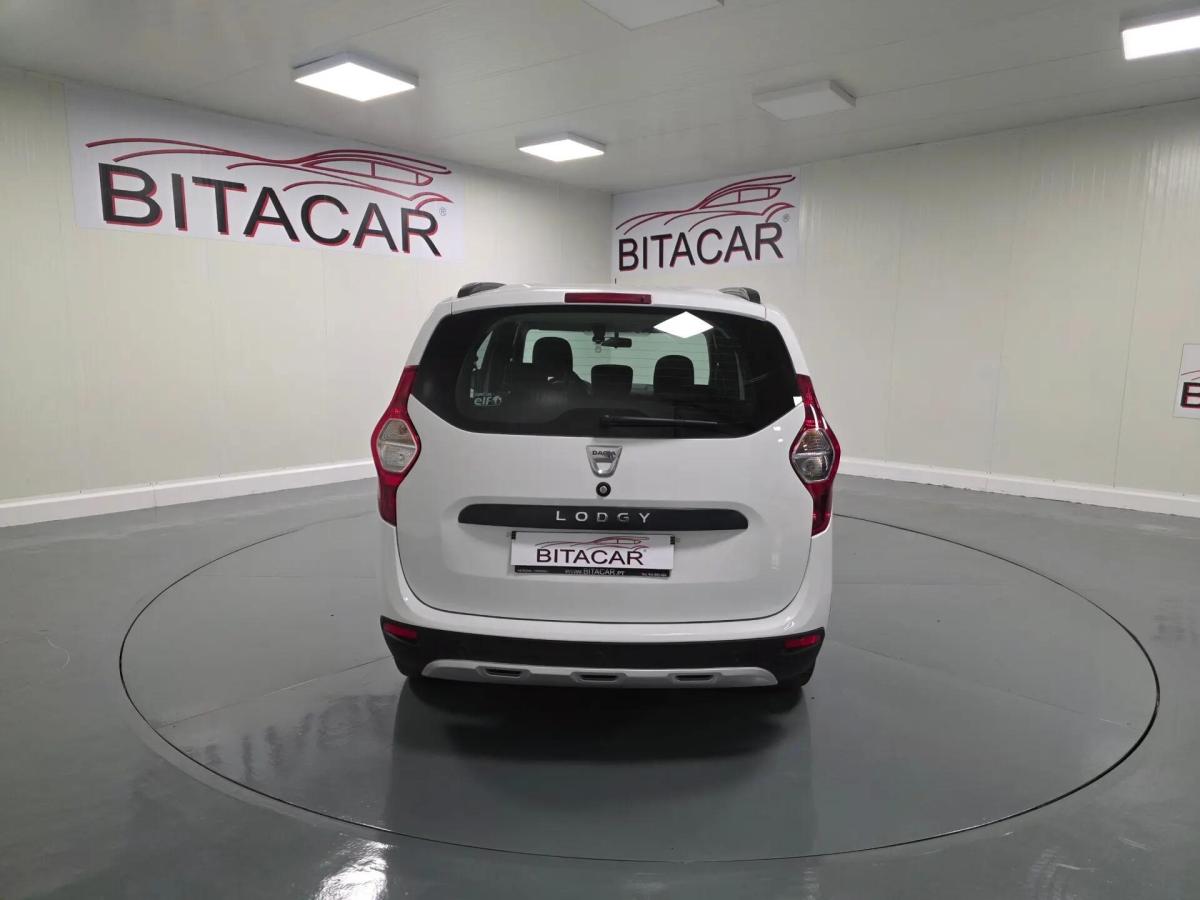 dacia-lodgy-2015-gasolina-1197cc