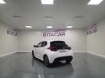 toyota-yaris-2022-hibrido-a-gasolina-1490cc