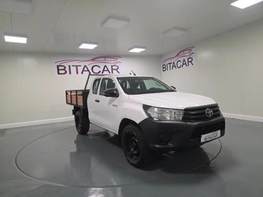toyota-hilux-2018-diesel-2393cc