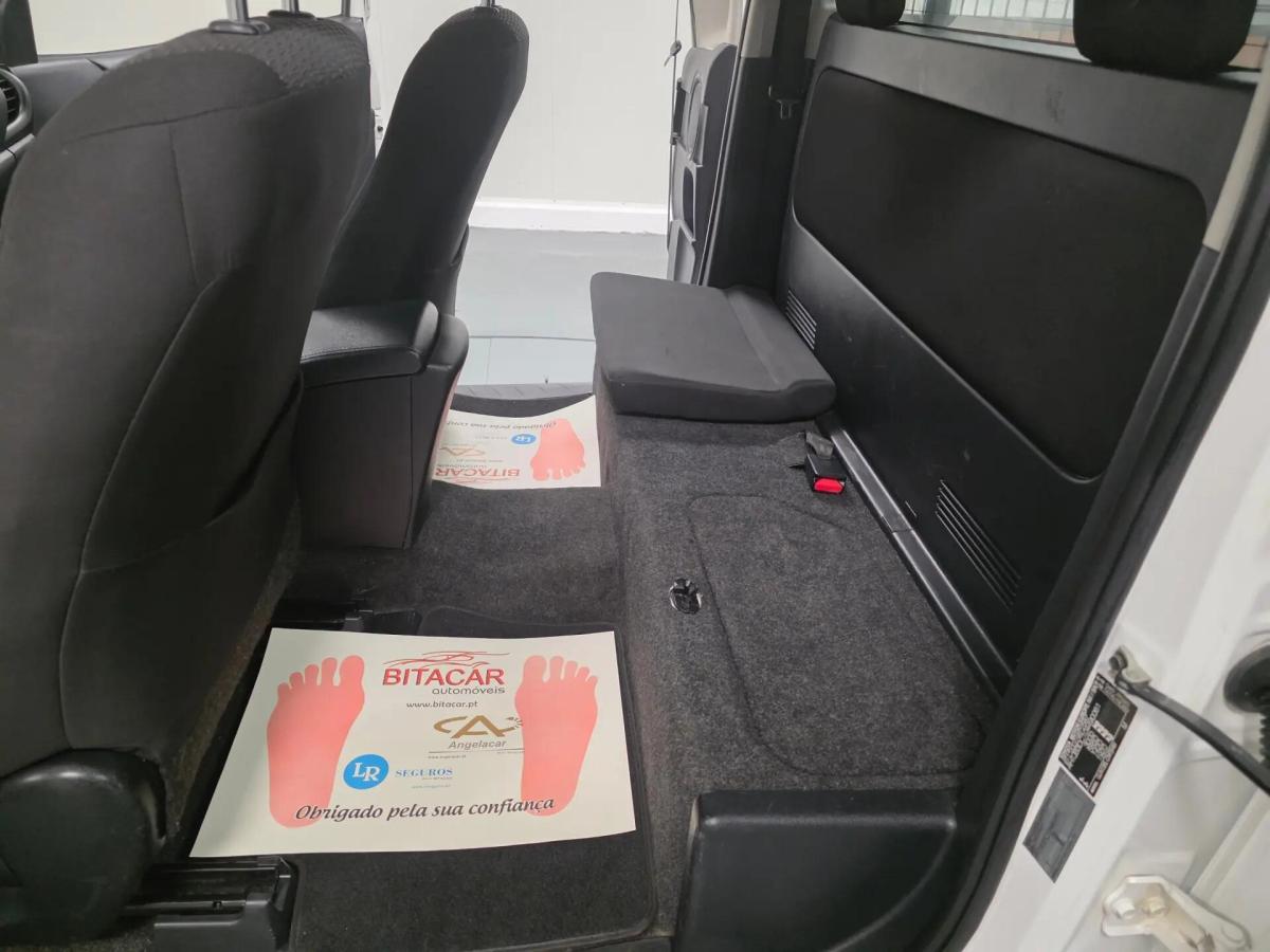 toyota-hilux-2018-diesel-2393cc