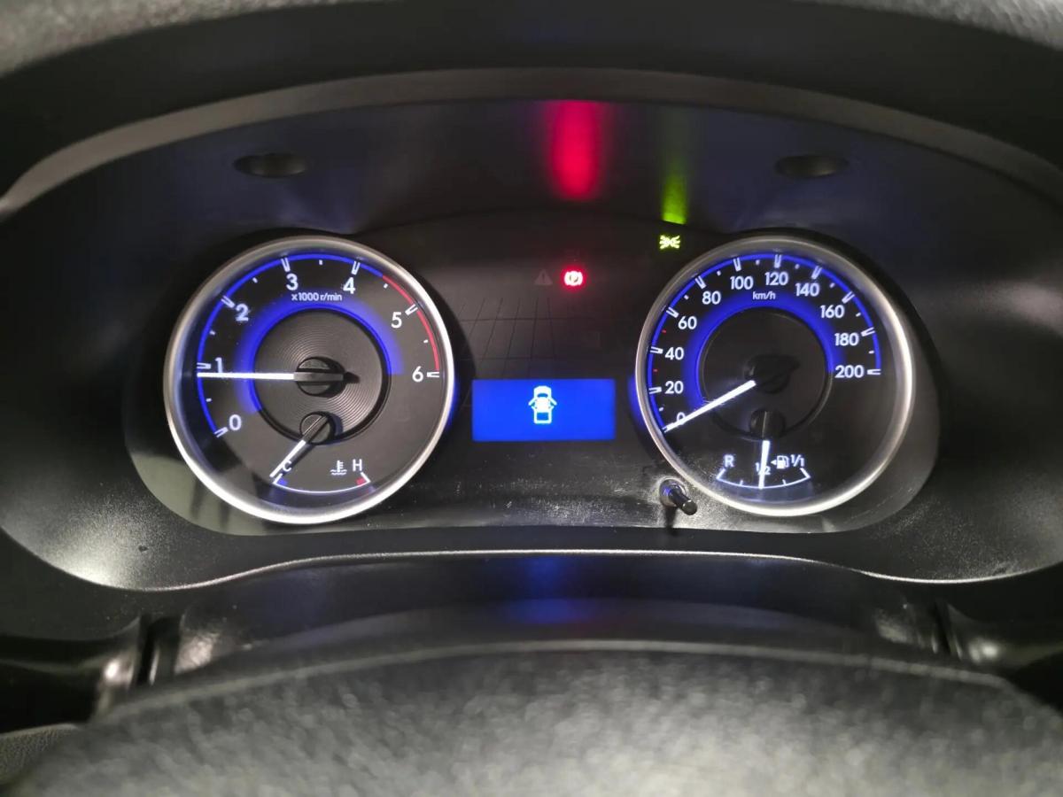 toyota-hilux-2018-diesel-2393cc