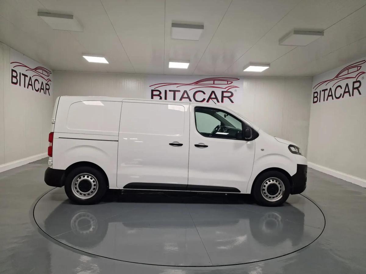 citroen-jumpy-2017-diesel-1560cc