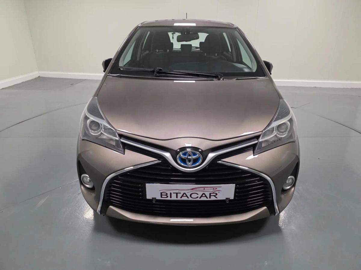 toyota-yaris-2017-hibrido-a-gasolina-1497cc