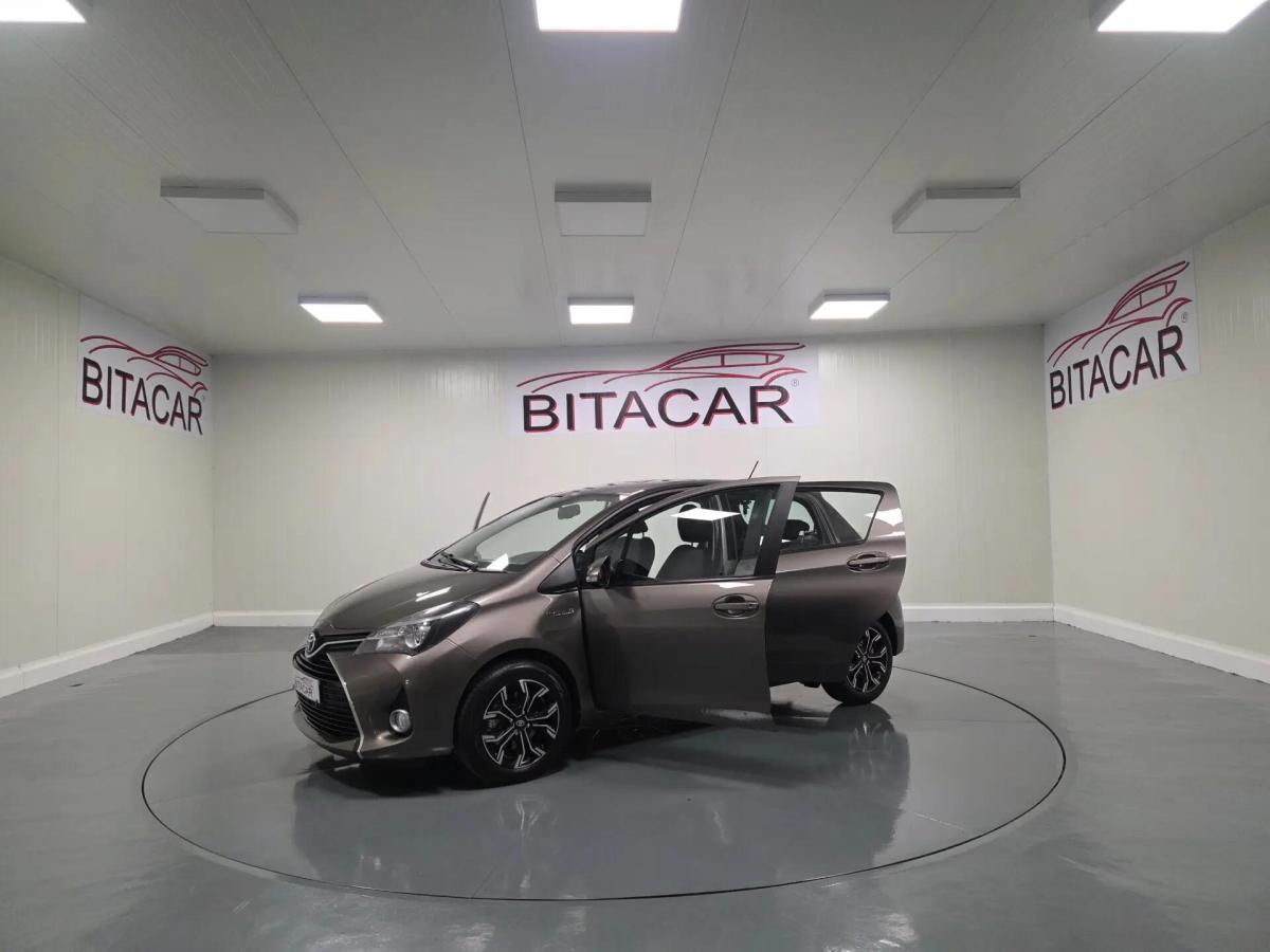 toyota-yaris-2017-hibrido-a-gasolina-1497cc