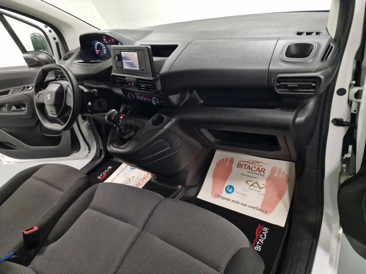 peugeot-partner-2019-diesel-1560cc