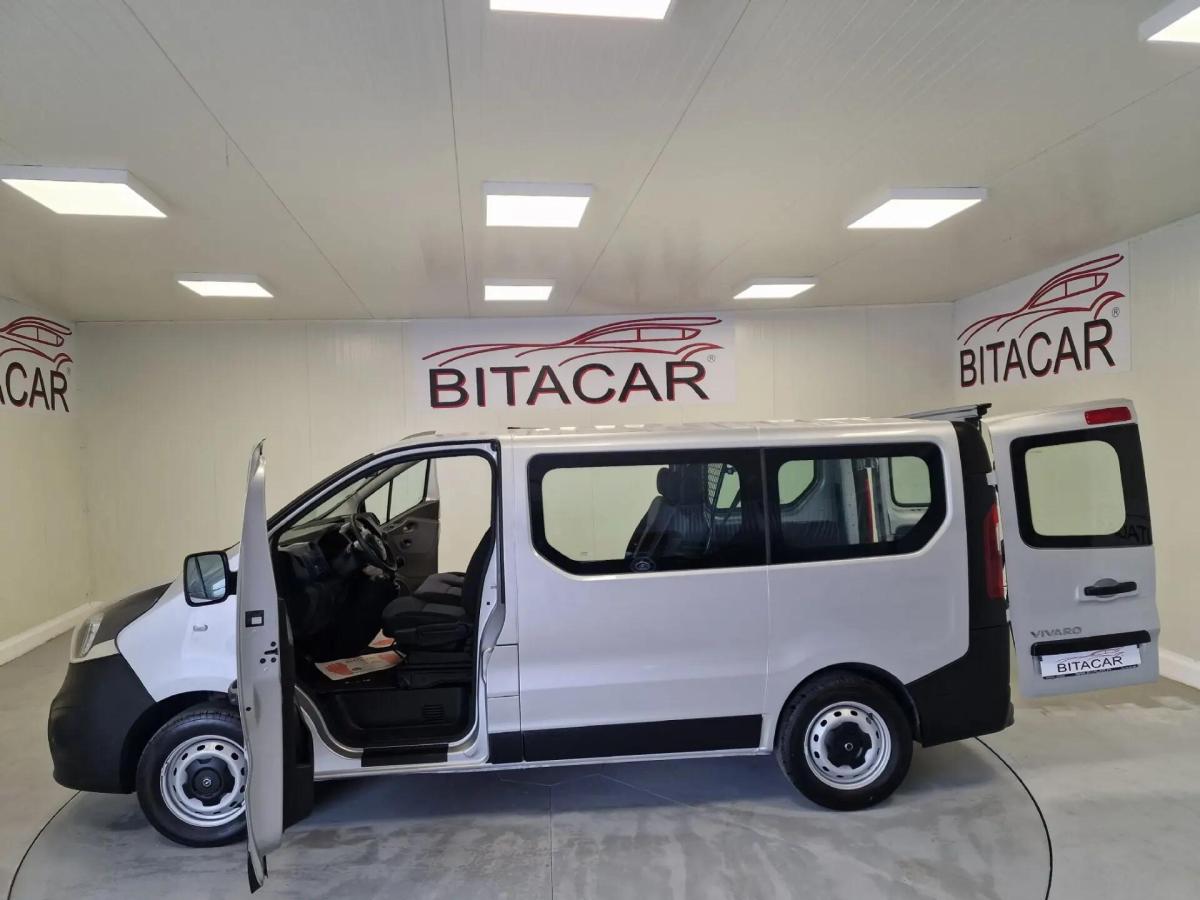 opel-vivaro-2018-diesel-1598cc
