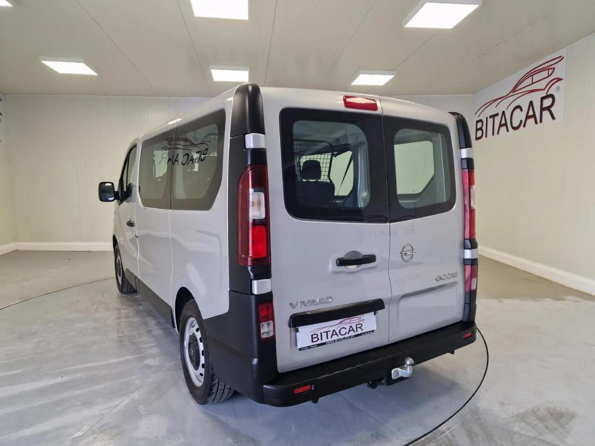 opel-vivaro-2018-diesel-1598cc