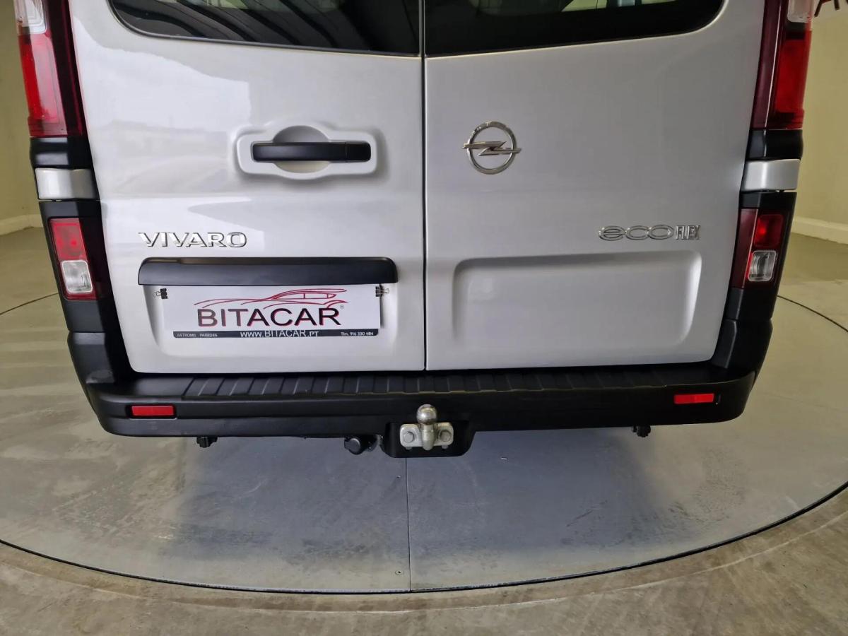 opel-vivaro-2018-diesel-1598cc
