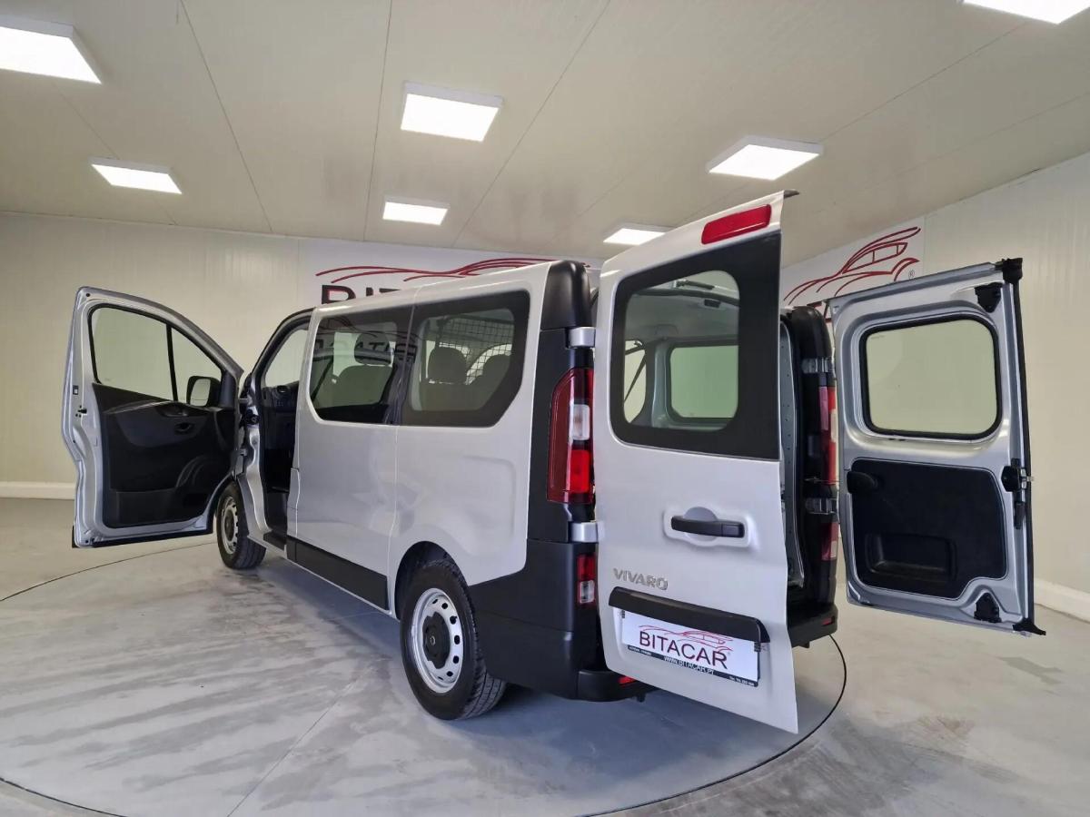 opel-vivaro-2018-diesel-1598cc