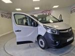 opel-vivaro-2018-diesel-1598cc
